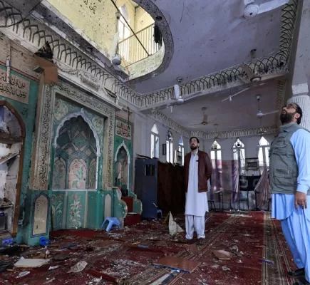 باكستان... قتلى وجرحى بتفجير استهدف مسجداً
