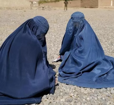 جرائم ضد الإنسانية واضطهاد جندري... هكذا تعامل طالبان النساء في أفغانستان