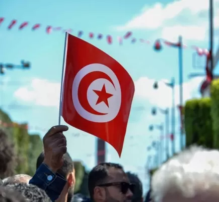 في الذكرى 14 للثورة التونسية.. خطوة أخرى خطوة أخرى باتجاه دحر مشروع الإخوان