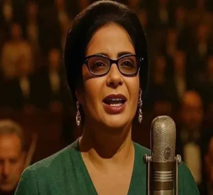فيلم &amp;quot;الست&amp;quot; ومشكلة التلقي: هل كانت أم كلثوم تدخن السجائر!