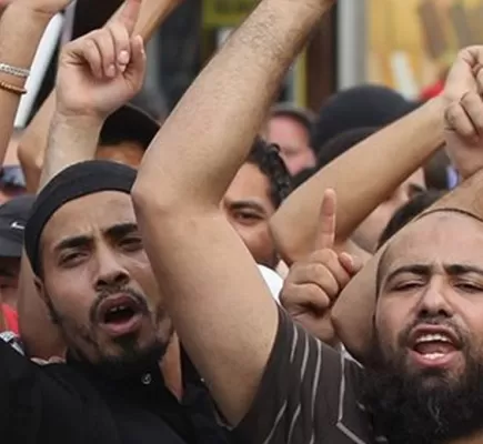 خبراء دوليون: جماعات الإسلام السياسي تتلون وتتحين الفرص للعودة بأفكارها خبراء دوليون: جماعات الإسلام السياسي تتلون وتتحين الفرص للعودة بأفكارها