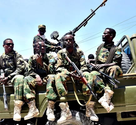 بينهم قيادي بارز في التنظيم... الجيش الصومالي يعلن مقتل (21) إرهابياً من حركة الشباب