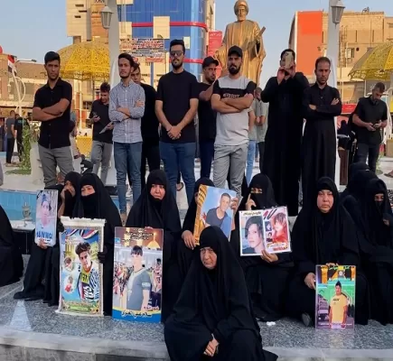 متظاهرون عراقيون يحيون الذكرى الرابعة لاحتجاج تشرين: نُحذر من قمع الحريات