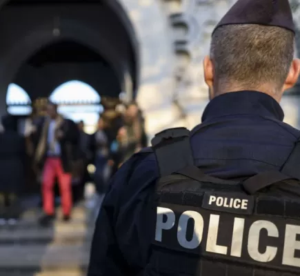 فرنسا تبدأ بمحاكمة خلية إرهابية... تفاصيل