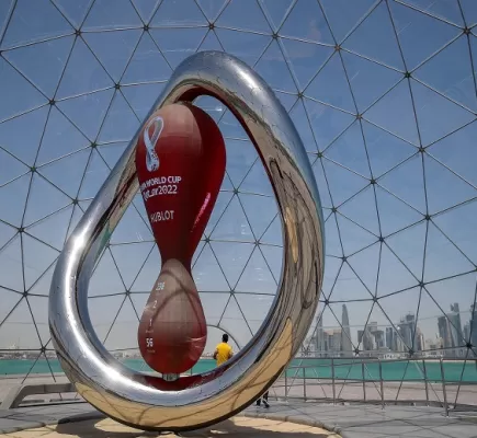 منظمو مونديال قطر يعتذرون لطاقم تلفزيوني دنماركي.. ما القصة؟