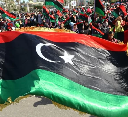 تتسارع الجهود لإنجاحه... هل يتحقق مشروع المصالحة الوطنية في ليبيا؟