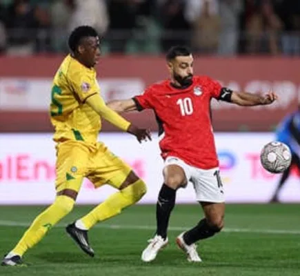 صلاح يسجل رقمًا تاريخيّا مع منتخب مصر بعد هدفه القاتل في زيمبابوي
