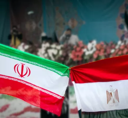 مصر وإيران تتابعان جهود عودة العلاقات في محادثات بغداد