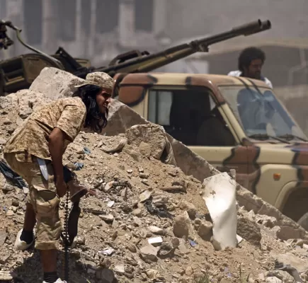 اشتباكات مسلحة في الزاوية الليبية.. ما علاقة الارهابي أبو عبيدة الزاوي؟