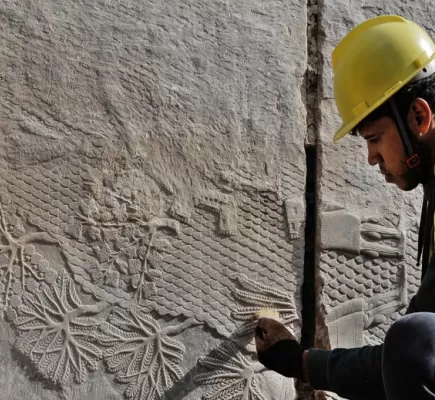 اكتشاف جداريات آشورية في الموصل تعود لأكثر من 2700 سنة