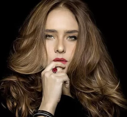 نيللي كريم وهشام عاشور أحدث ضحايا الزواج الفاشل .. مصدر مقرب يكشف الأسباب!
