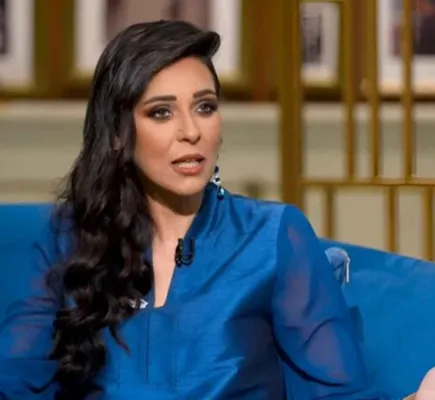 خفة الحضور وطمأنينة الروح: نورهان تستعيد سحرها بعد (20) عامًا من الغياب