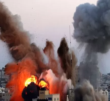 حماس تعود إلى طاولة الحوار... ما جديد مفاوضات وقف إطلاق النار في غزة؟