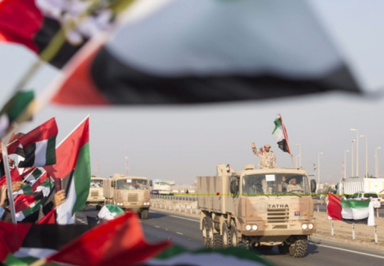 الإمارات تستقبل جنودها العائدين من اليمن مؤكدة المضي نحو حل سياسي